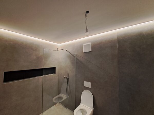 Illumination des toilettes par éclairage LED