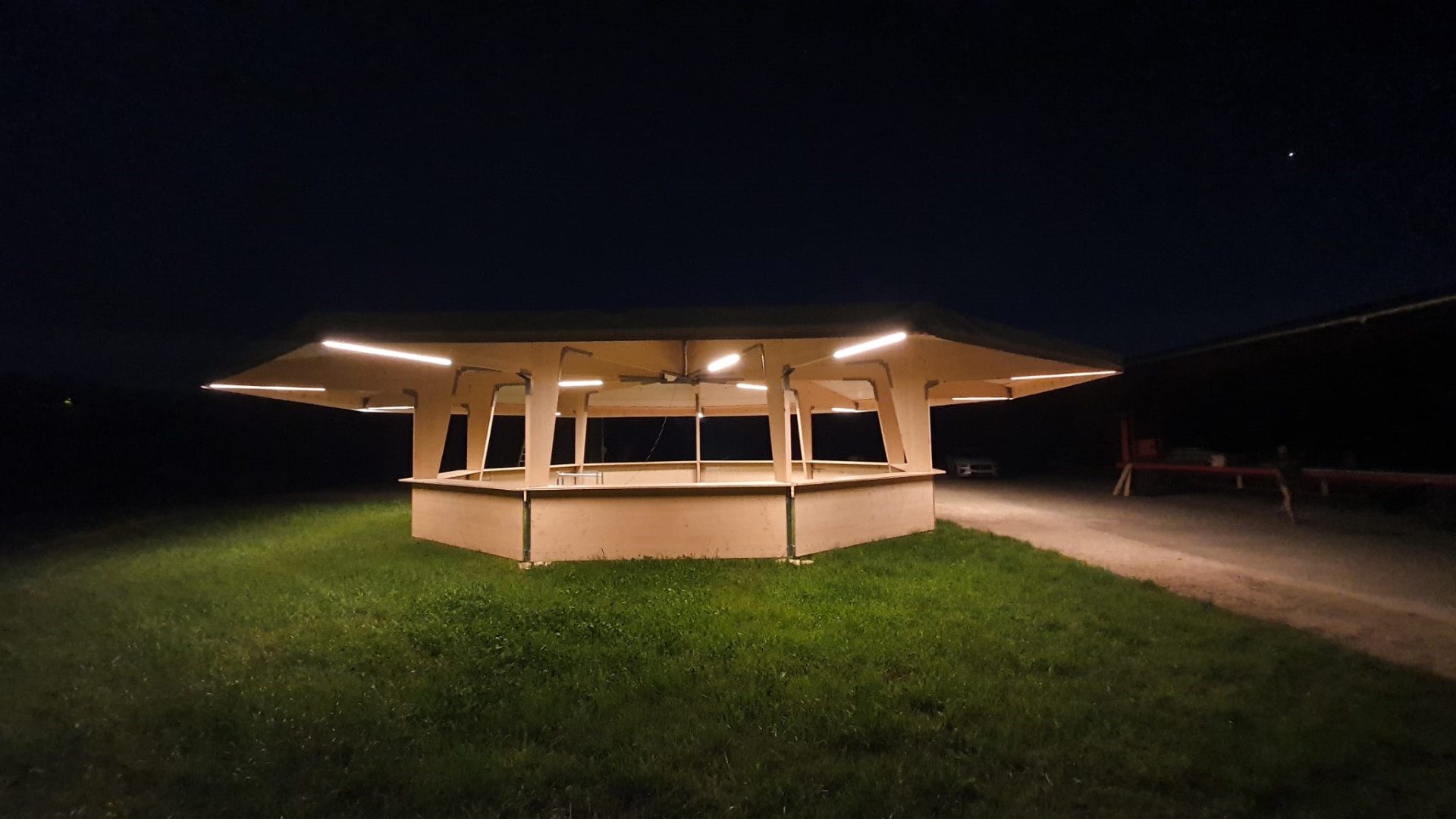 Pavillon éclairage gain d'énergie par LED