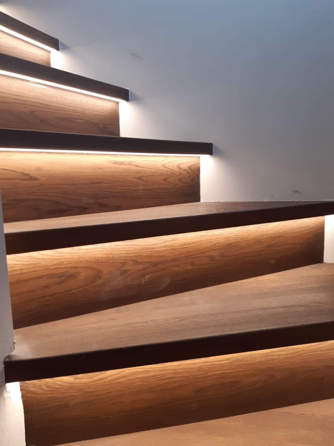 Eclairage LED d'une cage d'escalier